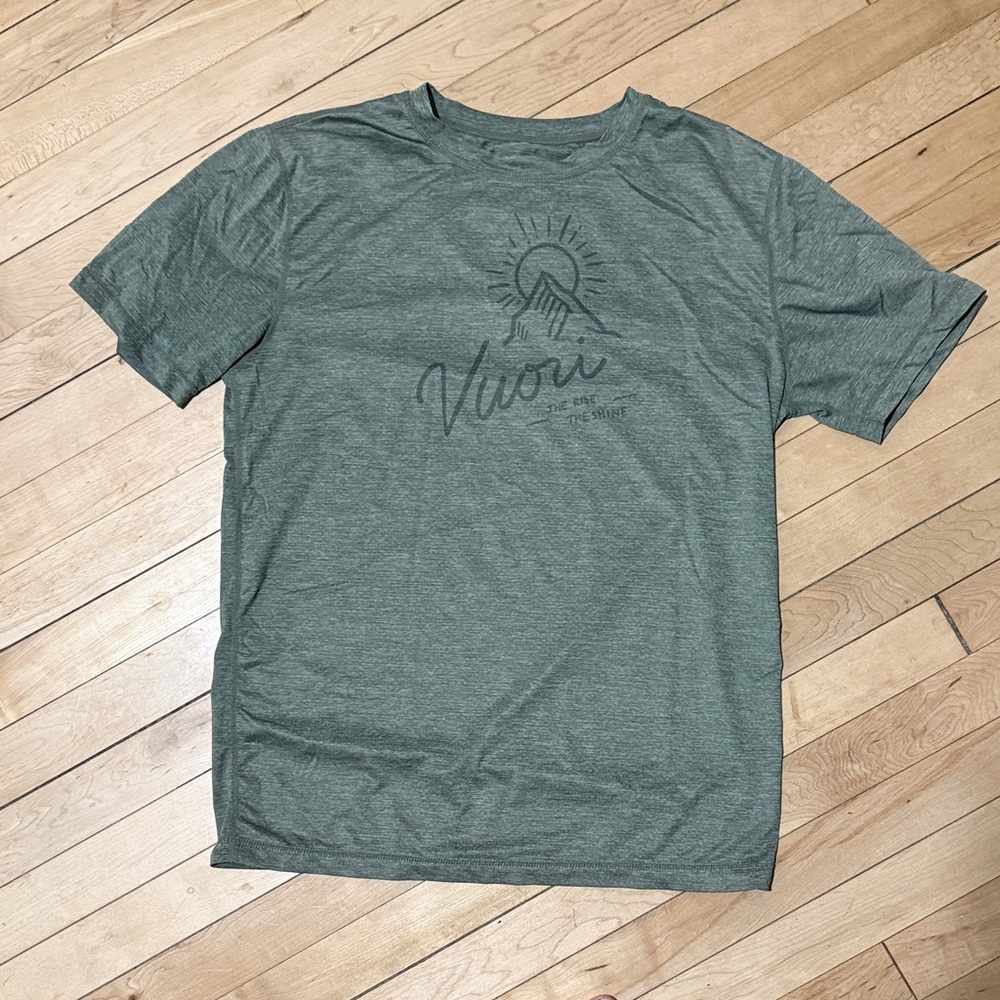 Vuori Performance T Shirt